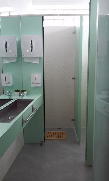 Guimaraesliving - Hostel & Adventure Phòng bức ảnh